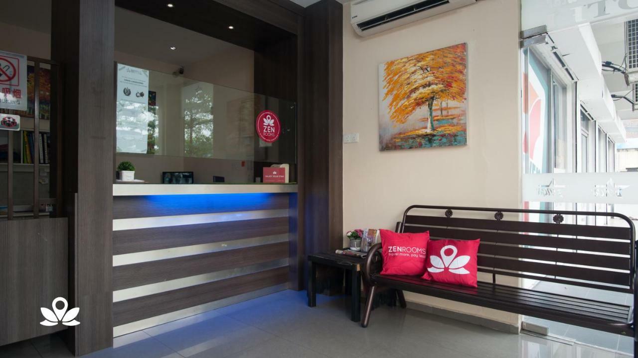 Zen Rooms Golden Star Kuantan Exterior foto